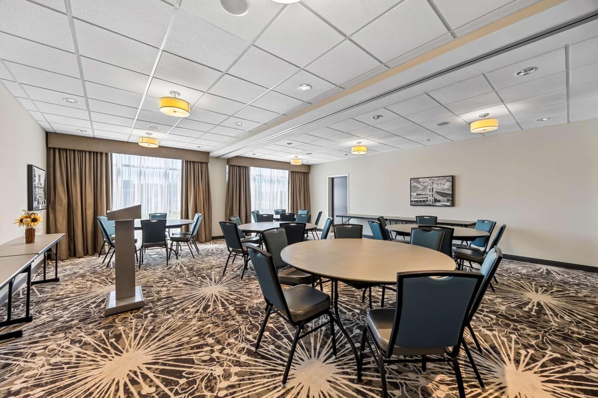 Best Western Plus Bolivar Hotel & Suites Buitenkant foto