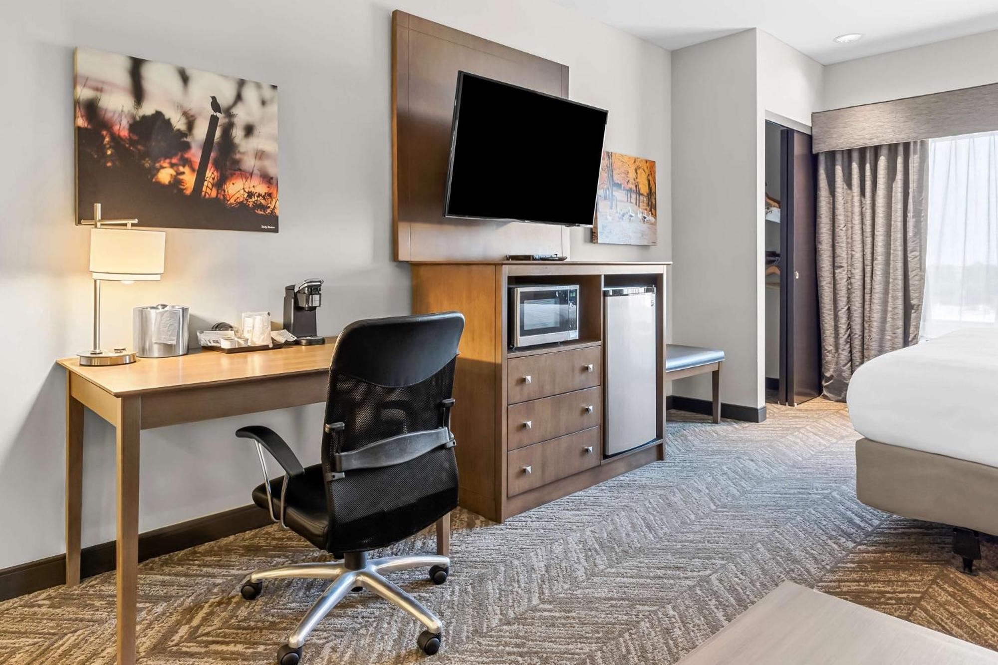 Best Western Plus Bolivar Hotel & Suites Buitenkant foto