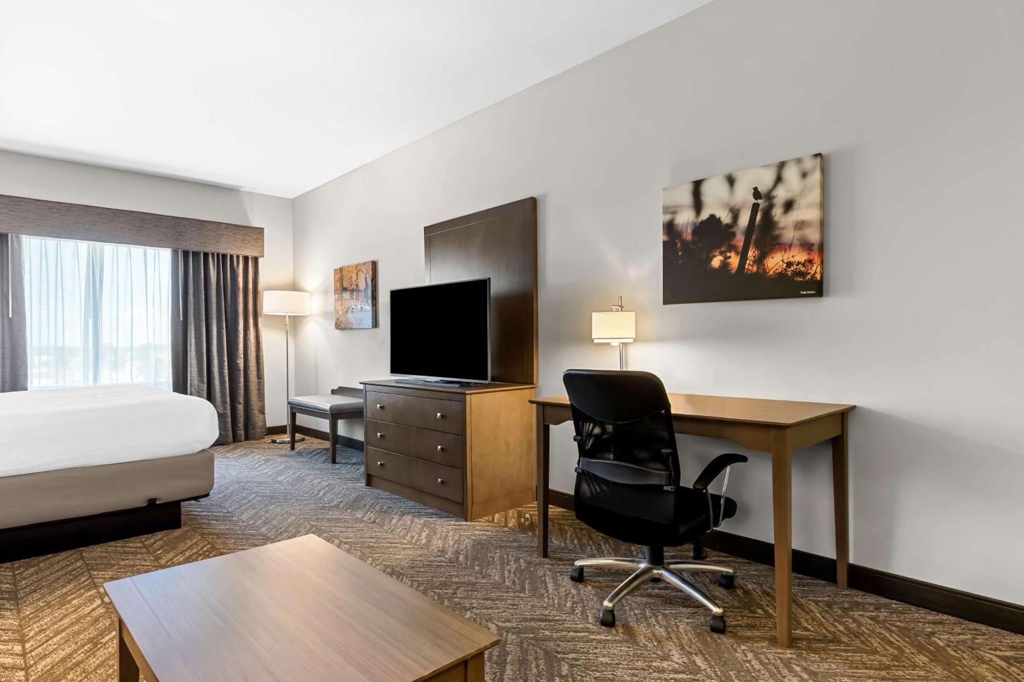 Best Western Plus Bolivar Hotel & Suites Buitenkant foto