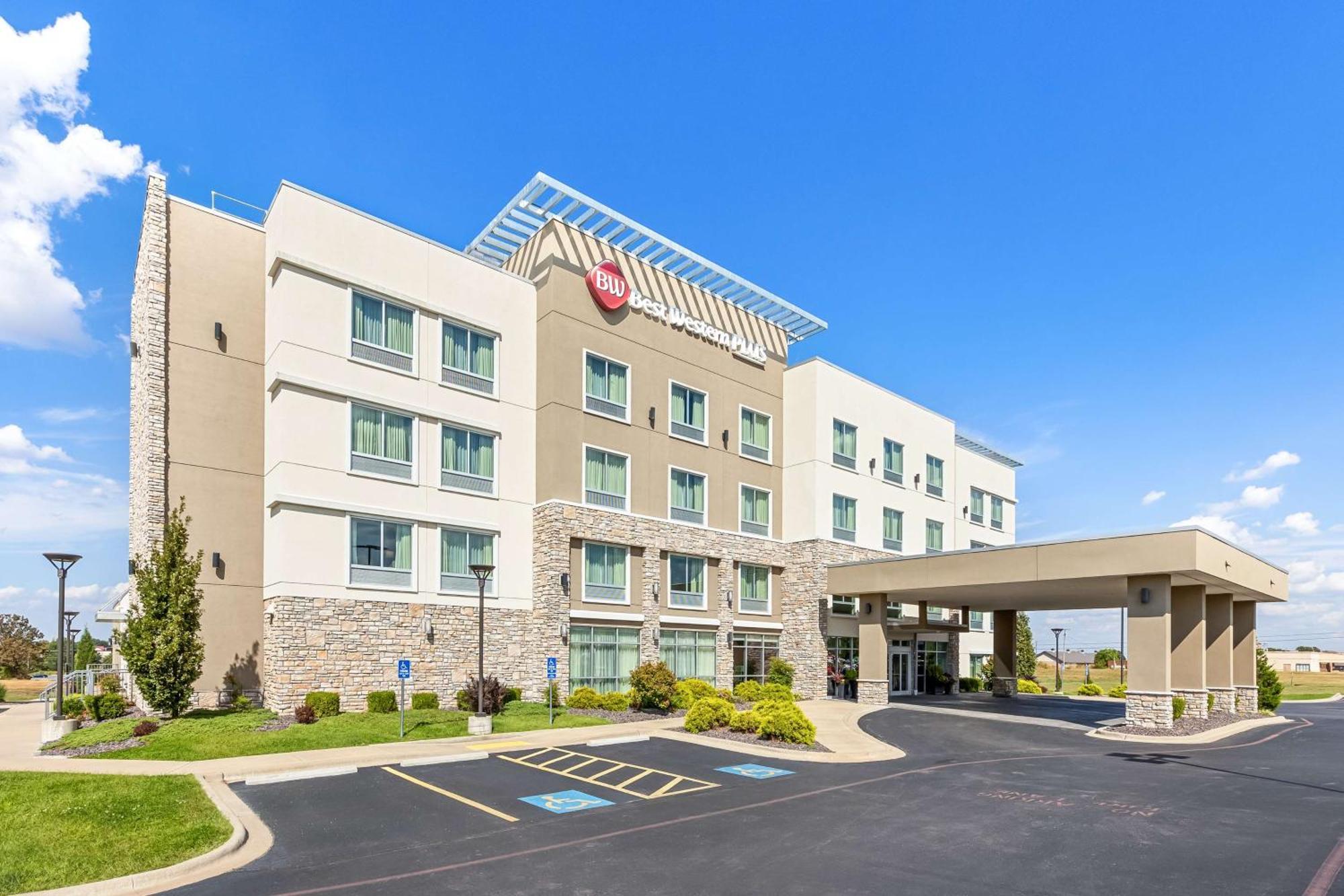 Best Western Plus Bolivar Hotel & Suites Buitenkant foto