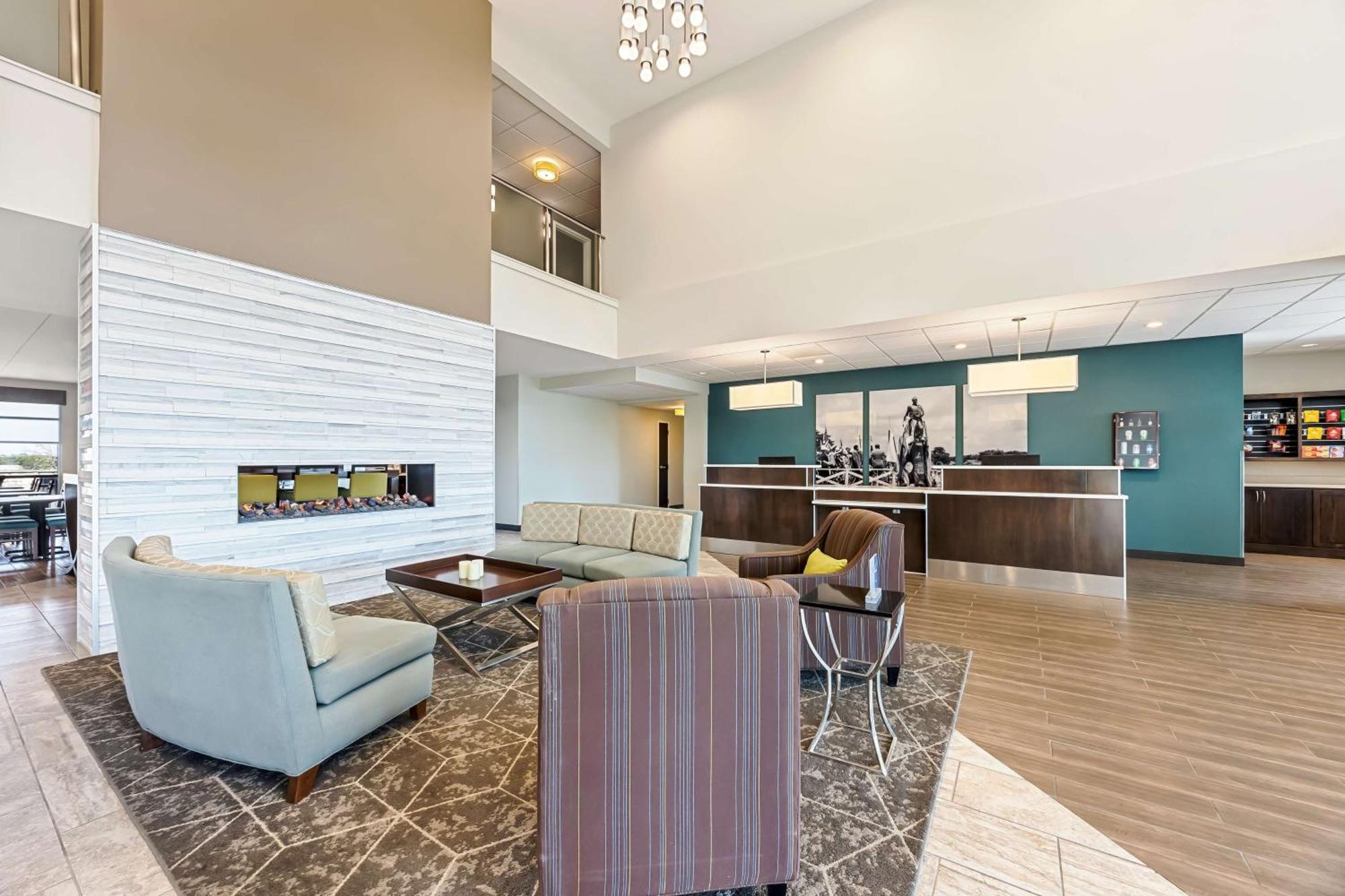 Best Western Plus Bolivar Hotel & Suites Buitenkant foto